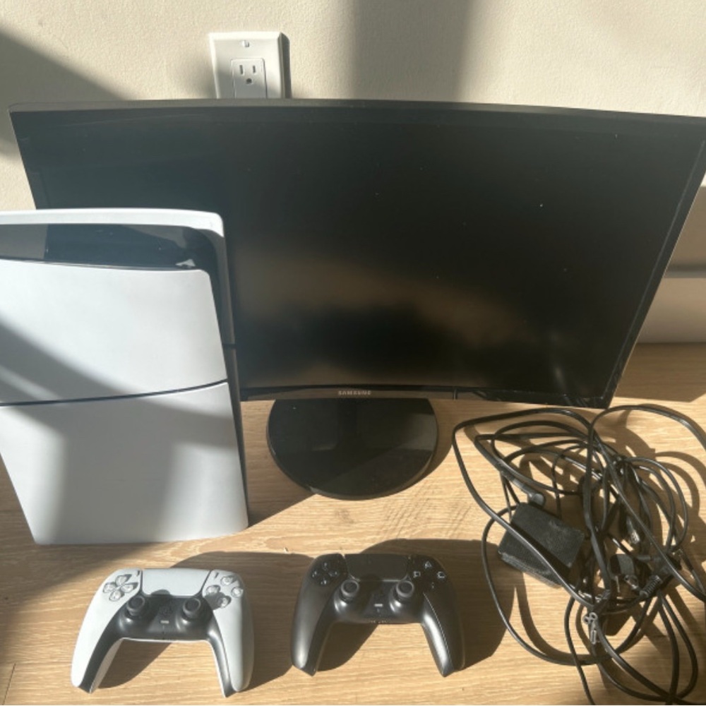 Samsung White and Black Console with Modern Design